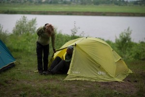 Желтая палатка